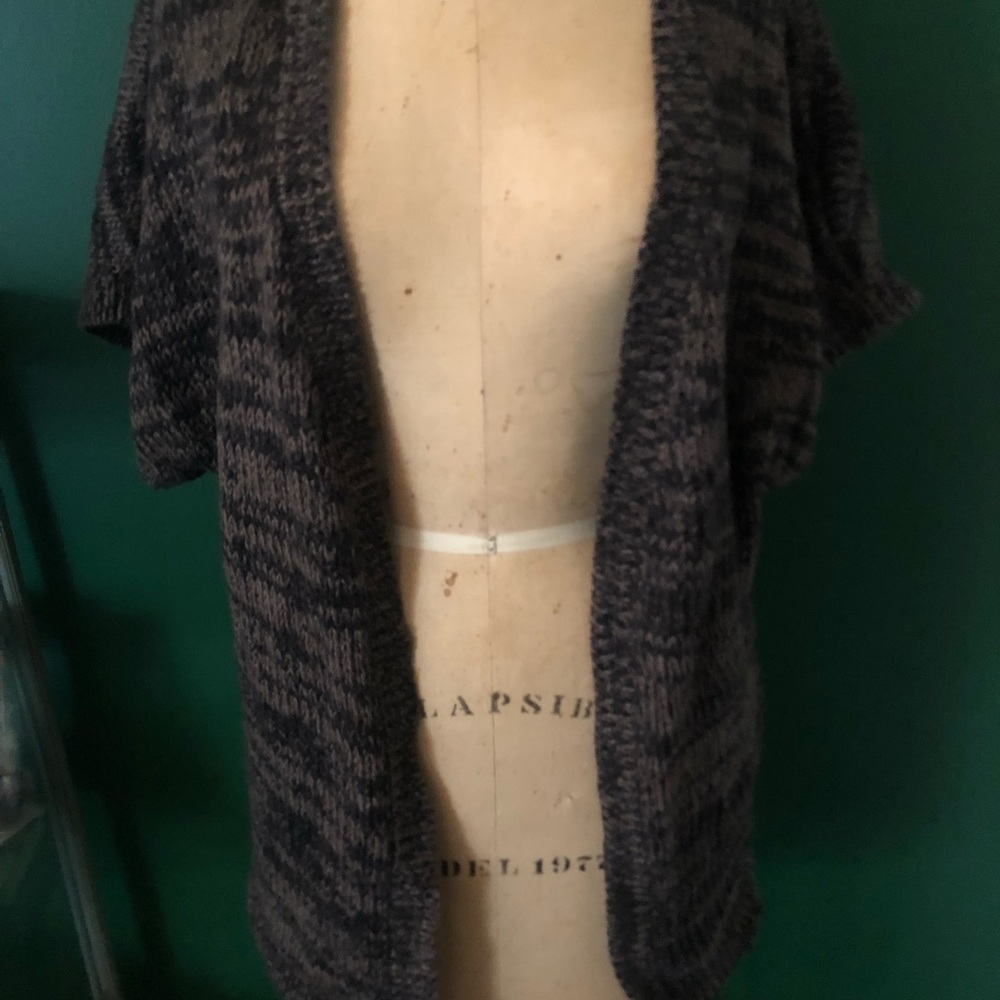 Old navy sweater